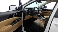 2023 Kia Carnival Diesel 9-Seater Prestige — фото 10
