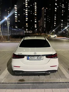 2023 Mercedes-Benz E-Class E250 AMG Line, белый — фото 6