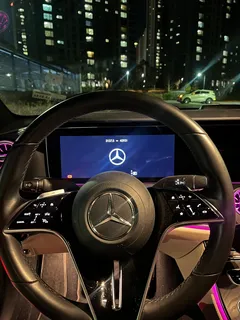 2023 Mercedes-Benz E-Class E250 AMG Line, белый — фото 18