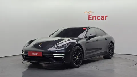 2022 Porsche Panamera 2.9 AWD