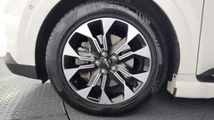 2023 Kia Canival Gasoline 9-Seater Signature, белый — фото 5