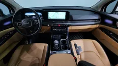 2023 Kia Canival Gasoline 9-Seater Signature, белый — фото 7