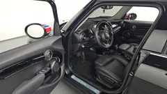 2022 Mini Cooper 5Door Classic — фото 11
