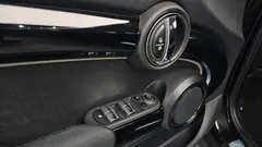 2022 Mini Cooper 5Door Classic — фото 17