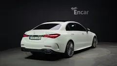 2023 Mercedes-Benz C-Class C300 4MATIC AMG Line, белый — фото 2