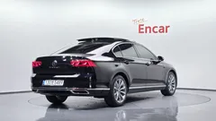 2021 Volkswagen Passat 2.0 TDI Prestige, чёрный — фото 2