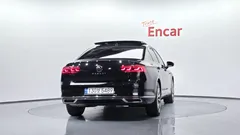 2021 Volkswagen Passat 2.0 TDI Prestige, чёрный — фото 4
