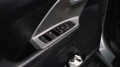 2022 Kia Niro 1.6 HEV, серебристый — фото 17