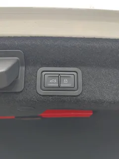 2023 Audi A6 45 TDI Quattro Premium — фото 19