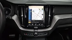 2021 Volvo XC60 T8 R-Design, белый — фото 14