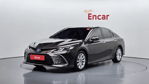2022 Toyota Camry 2.5 LE Hybrid