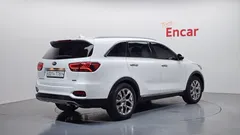 2020 Kia Sorento Gasoline 2.0 Turbo 2WD — фото 2
