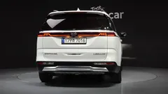 2021 Kia Canival Gasoline 7-Seater Signature, белый — фото 4