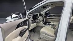 2021 Kia Canival Gasoline 7-Seater Signature, белый — фото 11