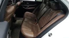 2023 Mercedes-Benz E-Class E250 AMG Line — фото 12