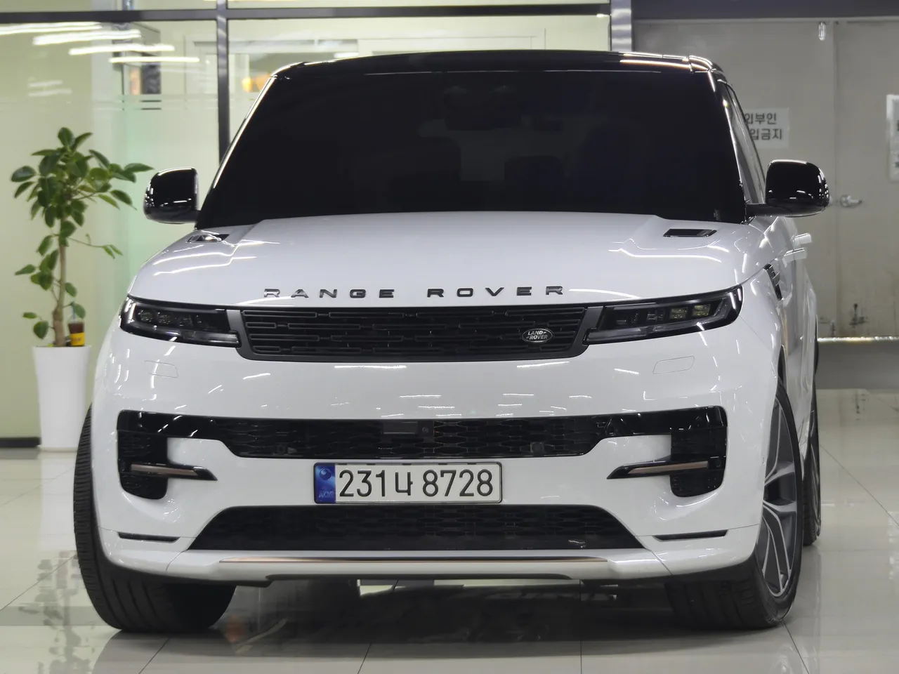 2023 Land Rover Range Rover Sport P360 Autobiography
