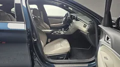 2021 Genesis G70 Gasoline 2.0T 2WD, синий — фото 11