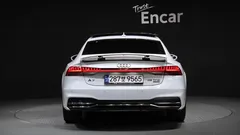 2021 Audi A7 55 TFSI Quattro Premium, белый — фото 4