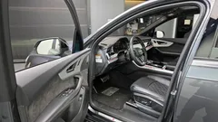 2022 Audi Q7 55 TFSI Quattro Premium — фото 10