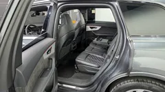 2022 Audi Q7 55 TFSI Quattro Premium — фото 11
