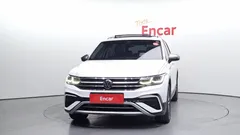 2023 Volkswagen Tiguan 2.0 TSI Prestige, белый — фото 3