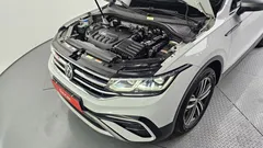 2023 Volkswagen Tiguan 2.0 TSI Prestige, белый — фото 6