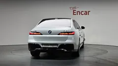 2024 BMW 7-Series 740i xDrive M Sport — фото 4