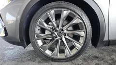 2024 Toyota Crown 2.5 4WD Hybrid, серый — фото 5
