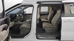 2022 Kia Carnival Gasoline 9-Seater Hi-Limousine — фото 12