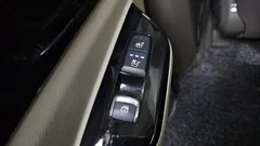 2022 Kia Carnival Gasoline 9-Seater Hi-Limousine — фото 18