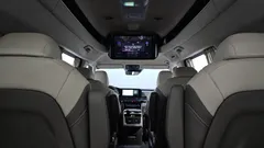 2022 Kia Carnival Gasoline 9-Seater Hi-Limousine — фото 19