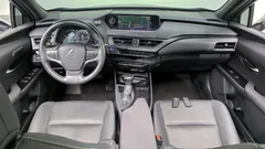 2021 Lexus UX 2.0 AWD, серо-серебристый — фото 7