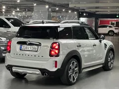 2021 Mini Countryman ALL4, серебристый — фото 2