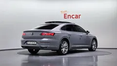 2022 Volkswagen Arteon 2.0 TDI Prestige, серо-серебристый — фото 2