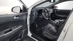 2021 Kia Sportage Diesel 2.0 2WD, белый — фото 11