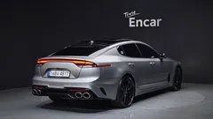 2023 Kia Stinger 3.3 GT AWD Tribute Edition, серебристый — фото 2