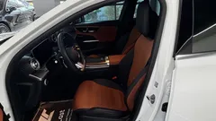 2023 Mercedes-Benz C-Class C300 4MATIC AMG Line — фото 18