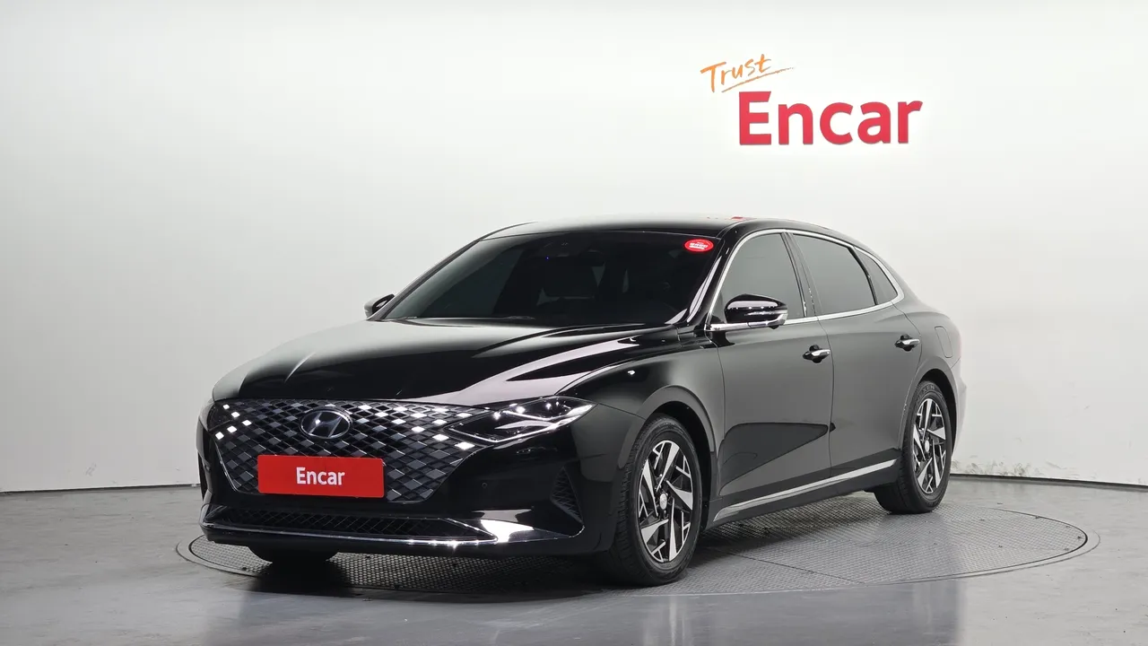 2022 Hyundai Grandeur Le Blanc