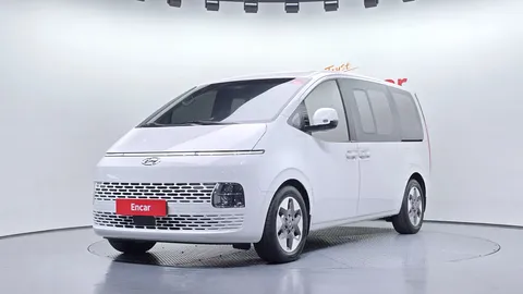 2023 Hyundai Staria 4WD Tourer 9-Seater