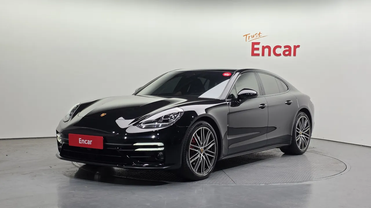 2023 Porsche Panamera 2.9 AWD Platinum Edition