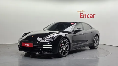 2023 Porsche Panamera 2.9 AWD Platinum Edition