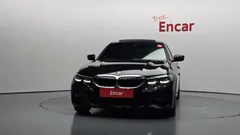 2022 BMW 3-Series 320i M Sport, чёрный — фото 3