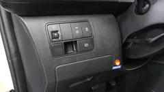 2022 Hyundai Staria disability support car — фото 12