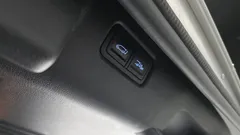 2022 Hyundai Staria disability support car — фото 20