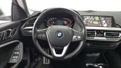 2022 BMW 2-Series 220i Advantage, серо-серебристый — фото 13