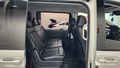 2023 Hyundai Staria 4WD Tourer 9-Seater — фото 12