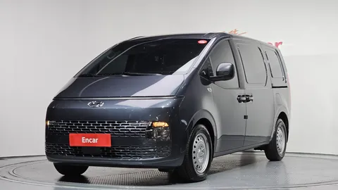 2024 Hyundai Staria Cargo 3-Seater