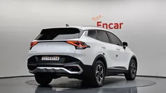 2023 Kia Sportage Diesel 2.0 2WD, белый — фото 2