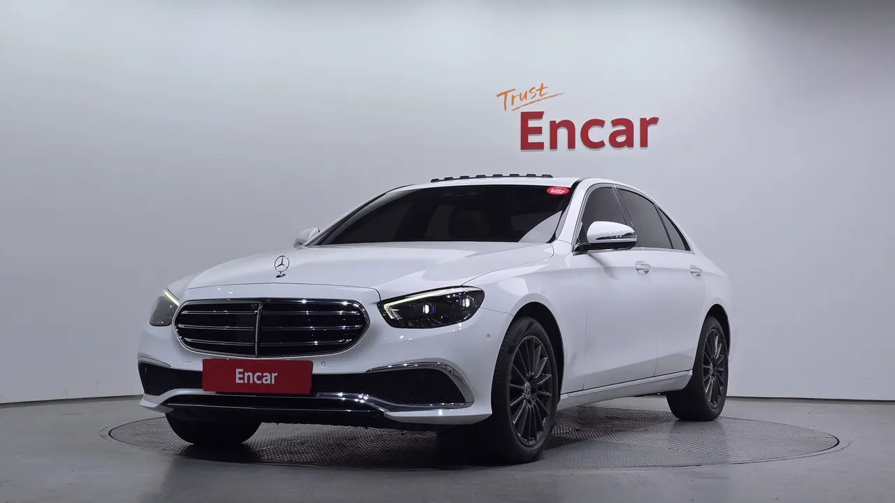 2022 Mercedes-Benz E-Class E220d 4MATIC Exclusive