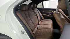 2022 Mercedes-Benz E-Class E220d 4MATIC Exclusive — фото 12